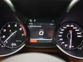 Alfa Romeo Giulia thumbnail 9