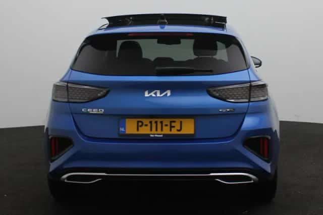 Kia Ceed (2022) thumbnail 6