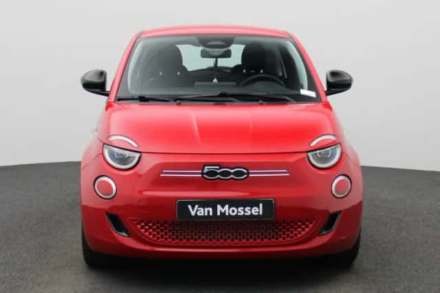 Fiat 500e (2025) thumbnail 4