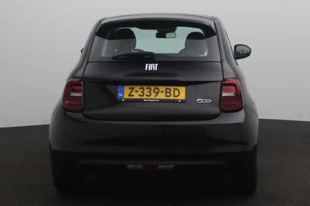 Fiat 500e (2025) thumbnail 5