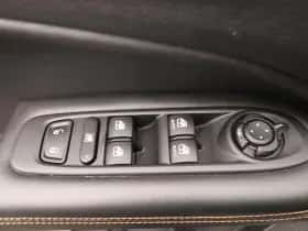 Jeep Compass thumbnail 24