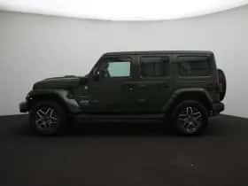 Jeep Wrangler thumbnail 4