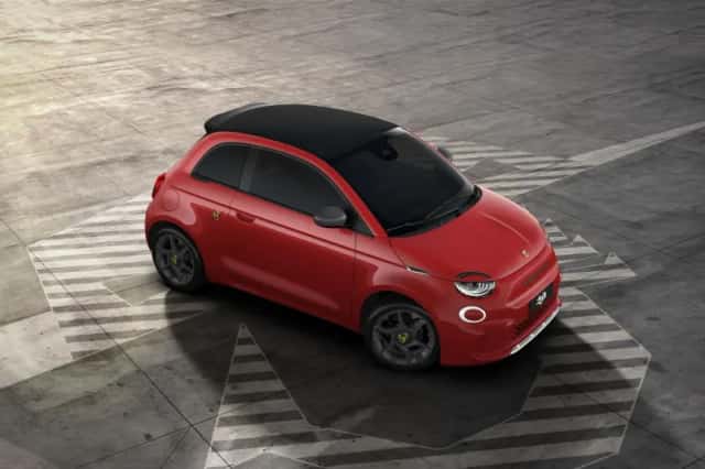 Fiat 500 (2025) thumbnail 3