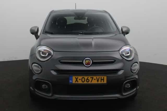 Fiat 500X (2020) thumbnail 4