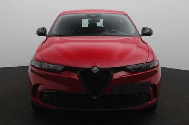 Alfa Romeo Tonale (2023) thumbnail 4