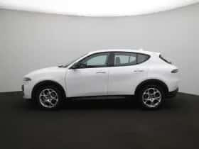 Alfa Romeo Tonale (2023) thumbnail 4
