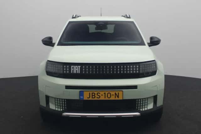 Fiat Grande Panda (2025) thumbnail 3