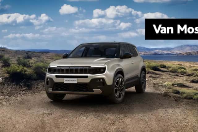 Jeep Avenger (2025) thumbnail 1