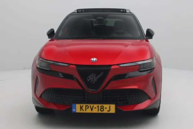 Alfa Romeo Junior (2026) thumbnail 3