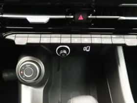 Alfa Romeo Tonale (2025) thumbnail 11