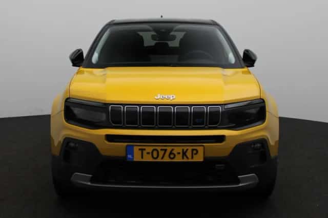 Jeep Avenger (2023) thumbnail 3