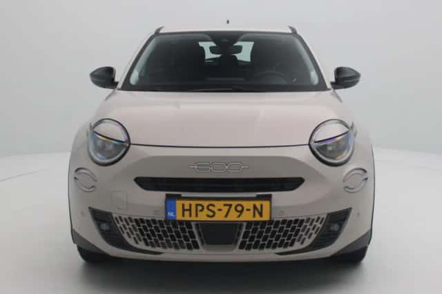 Fiat 600 (2025) thumbnail 3
