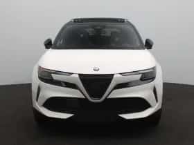 Alfa Romeo Junior (2026) thumbnail 3