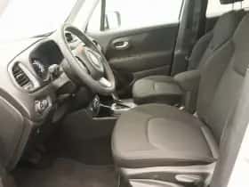 Jeep Renegade thumbnail 13