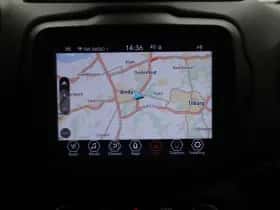 Jeep Renegade thumbnail 9