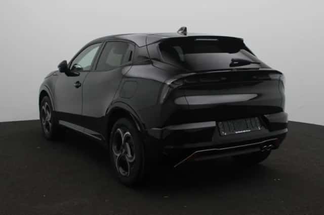 Alfa Romeo Junior (2026) thumbnail 2