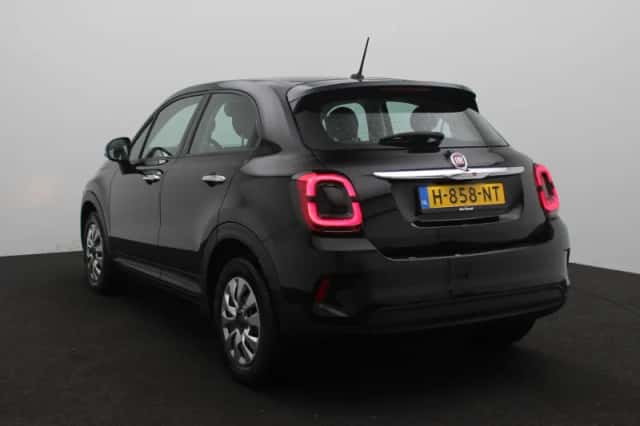 Fiat 500X (2020) thumbnail 3