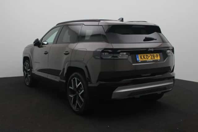 Jeep Compass (2026) thumbnail 2
