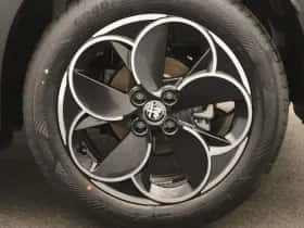 Alfa Romeo Junior thumbnail 20