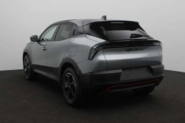 Alfa Romeo Junior (2025) thumbnail 2