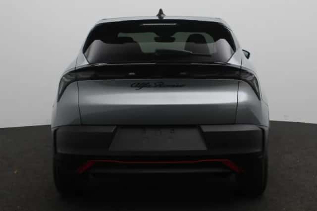 Alfa Romeo Junior (2025) thumbnail 5