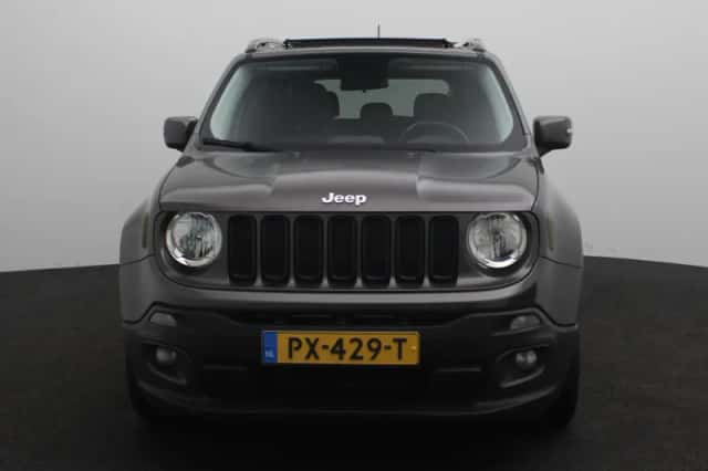 Jeep Renegade (2017) thumbnail 5