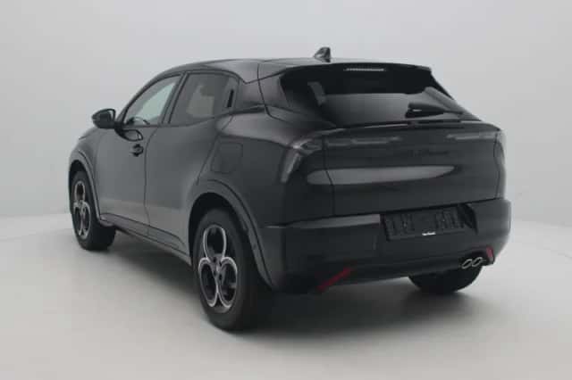 Alfa Romeo Junior (2026) thumbnail 2