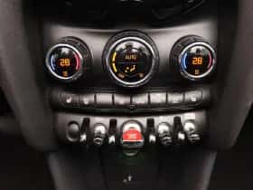 MINI Cooper thumbnail 11