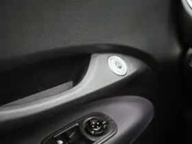 Fiat 500e (2022) thumbnail 23