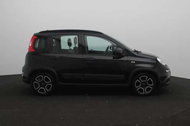 Fiat Panda (2022) thumbnail 6