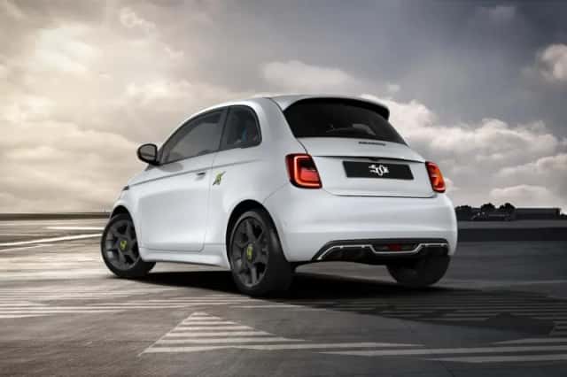 Fiat 500 (2025) thumbnail 2