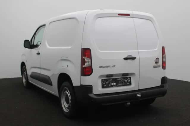 Fiat Doblò (2023) thumbnail 2