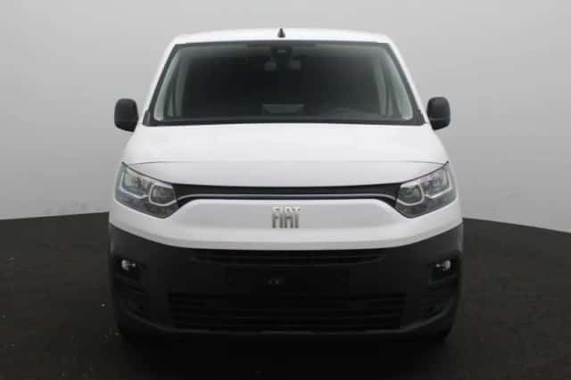 Fiat Doblò (2023) thumbnail 3