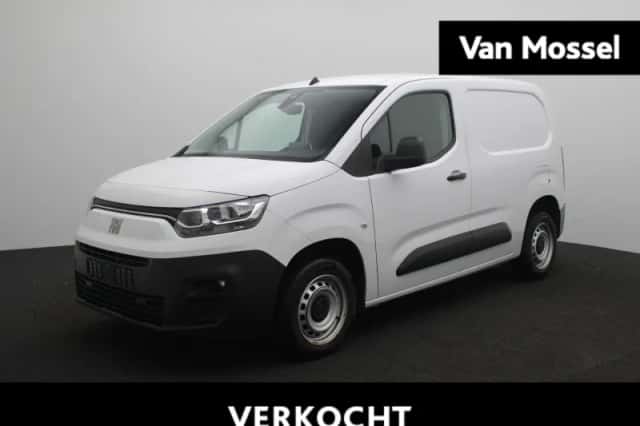 Fiat Doblò (2023) thumbnail 1
