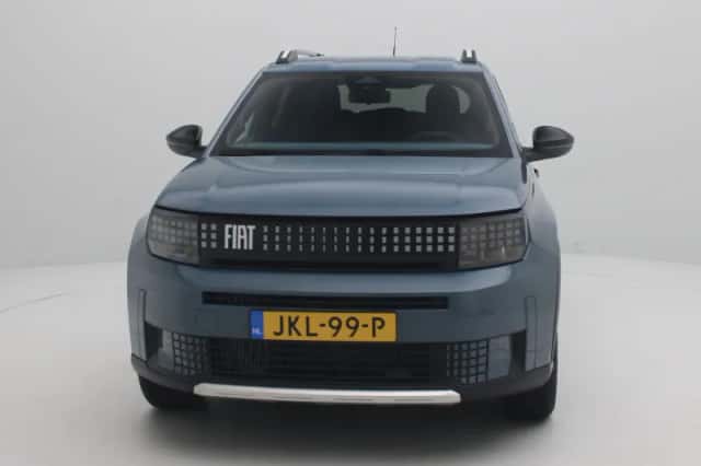 Fiat Grande Panda (2025) thumbnail 3