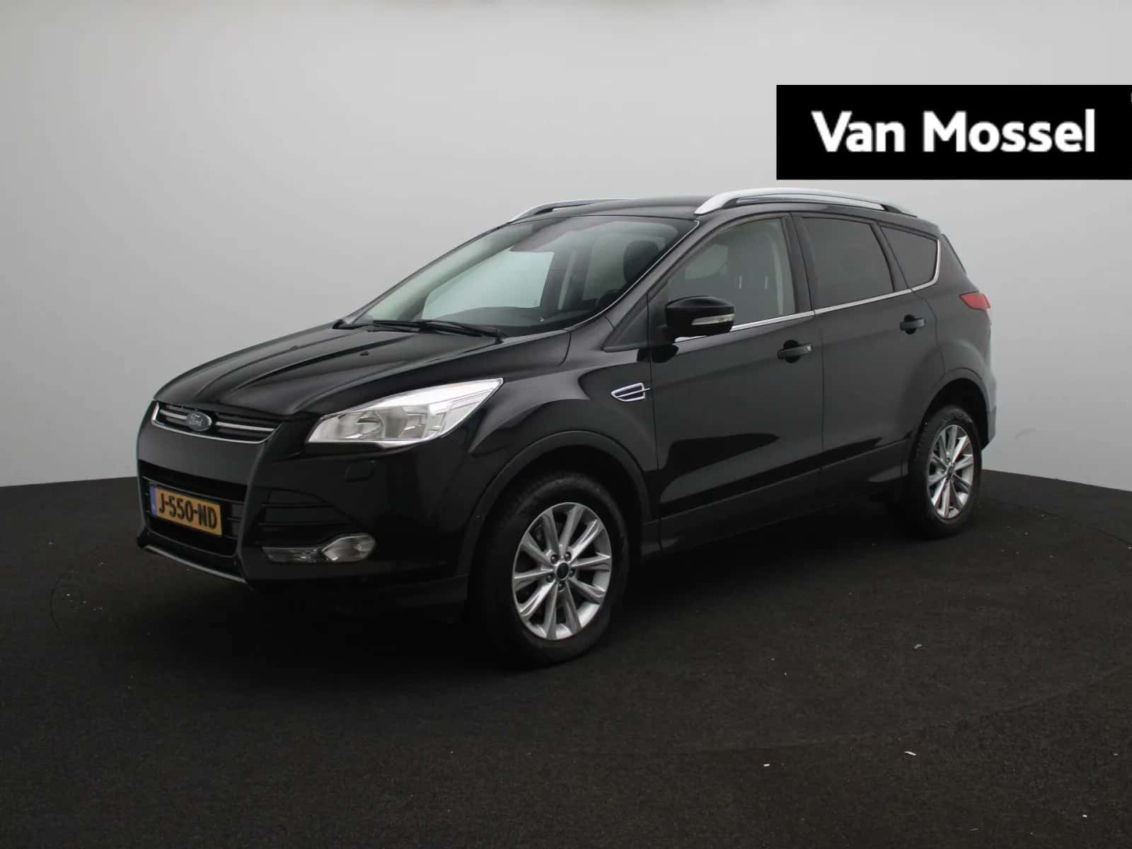 Ford Kuga (2016) — foto 1