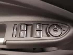 Ford Kuga thumbnail 27