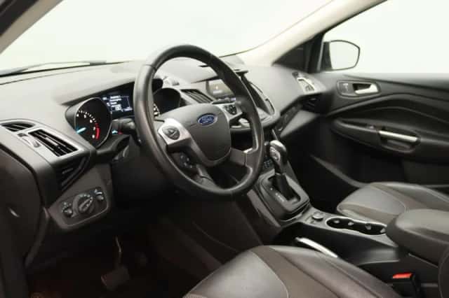 Ford Kuga (2016) thumbnail 28