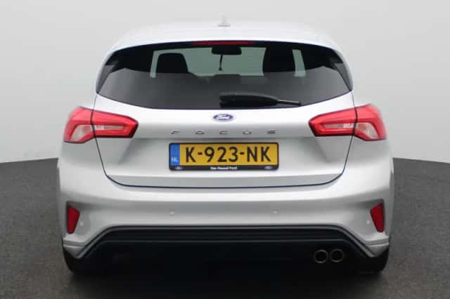 Ford Focus (2020) thumbnail 6