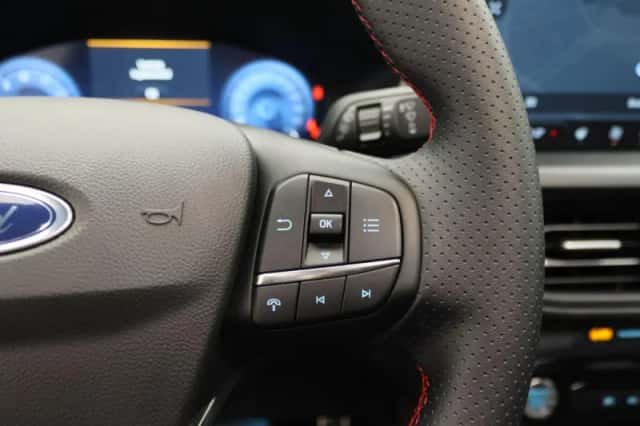 Ford Kuga (2025) thumbnail 23