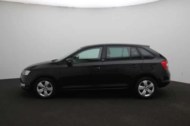 Škoda Rapid (2017) thumbnail 6