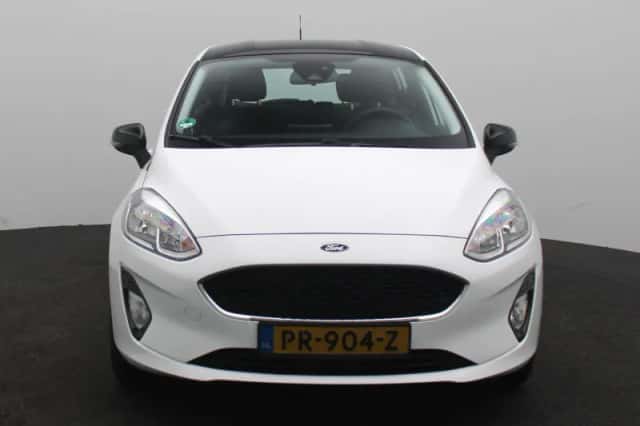 Ford Fiesta (2017) thumbnail 4