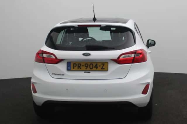 Ford Fiesta (2017) thumbnail 6