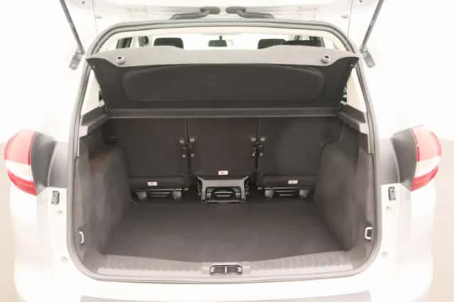 Ford C-Max (2017) thumbnail 14