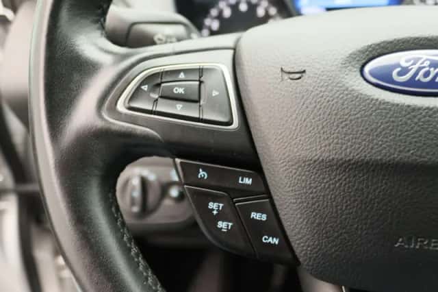 Ford C-Max (2017) thumbnail 20