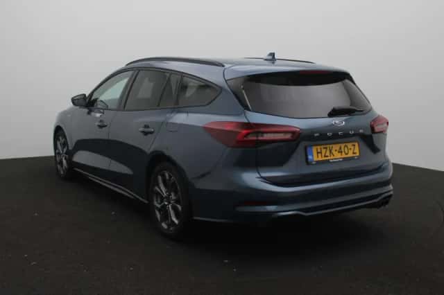 Ford Focus (2025) thumbnail 2