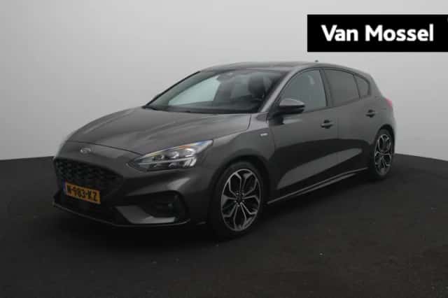 Ford Focus (2019) thumbnail 1