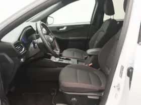 Ford Kuga thumbnail 11