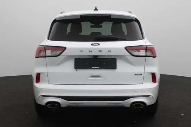 Ford Kuga (2022) thumbnail 6