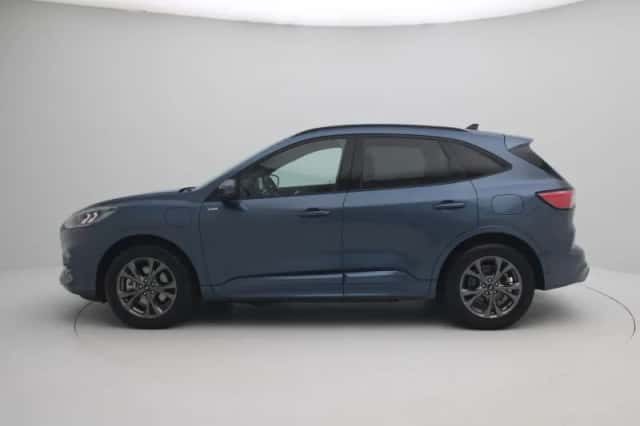 Ford Kuga (2021) thumbnail 5